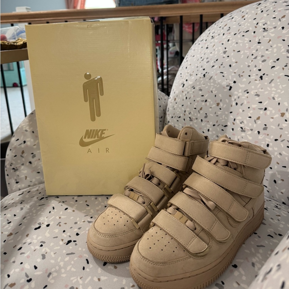 Billie Eilish Mushroom Air Force 1s